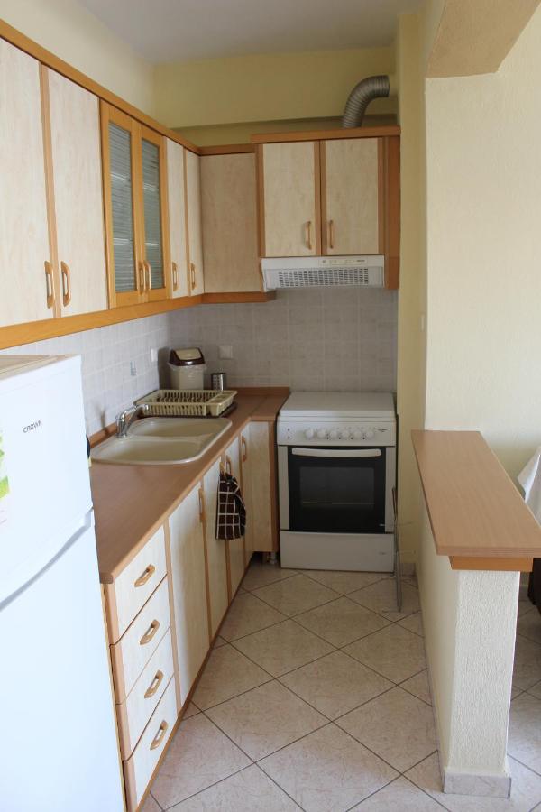 Paralia Ofriniou Gr Sunrise Apartments 3 Exterior foto